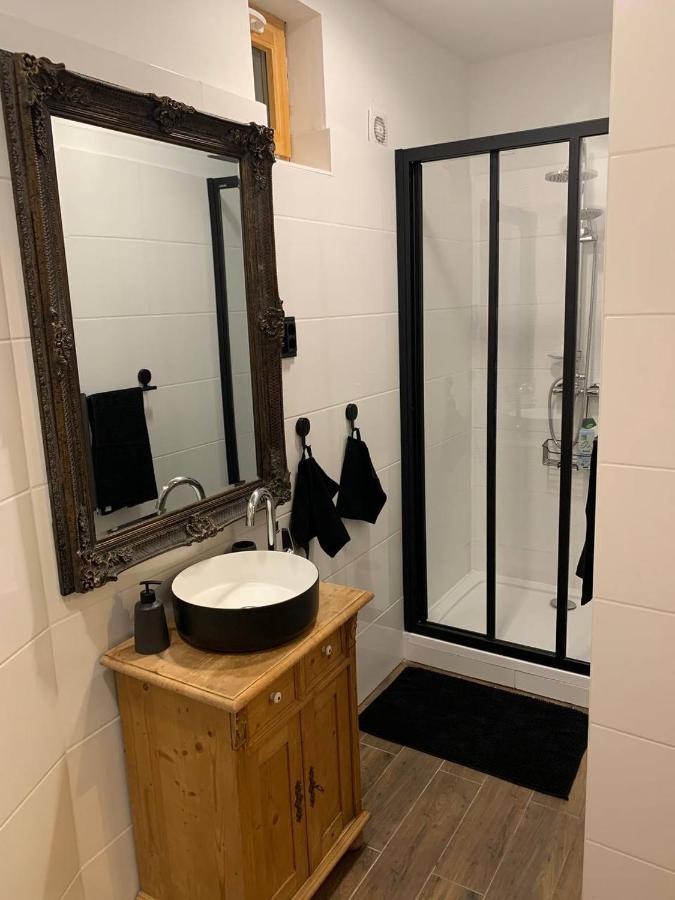 Varga Apartman Sopron Exterior photo